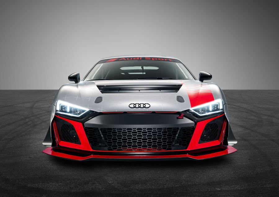  Audi R8 LMS GT4 2019 года  (фото 10 из 37)